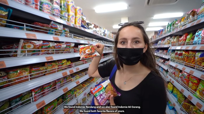 Bule Jerman Cicip Indomie Cicip Indomie, Bule Jerman Ini Kepincut Rasa Soto Spesial yang Gurih Mantap