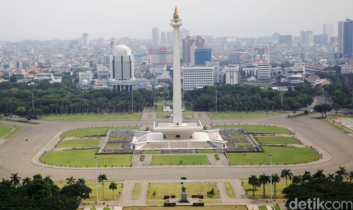 Gelaran Formula E batal digelar di Monas, Jakarta Pusat. Formula E batal digelar di Monas lantaran terkendala perizinan dari pemerintah pusat.