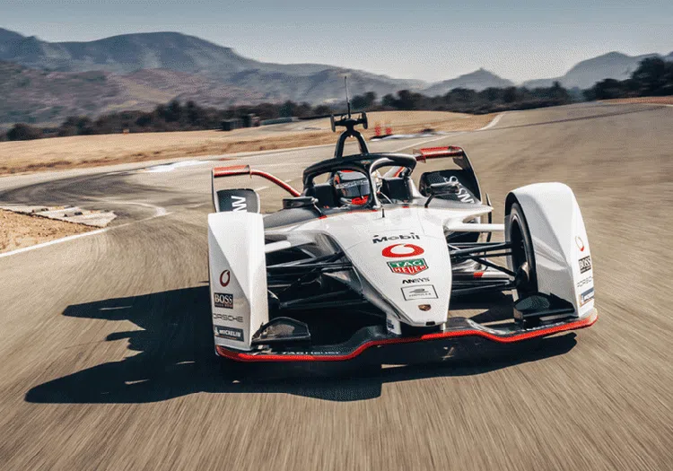 Yang Belum Tau Mobil Formula E, Ini Dia Aksinya