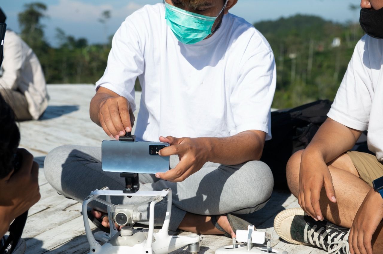 Infinix Zero X Fly to the Sky Challenge, ajang menjajal kemampuan kamera Infinix Zero X yang punya keunggulan zoom 60x.