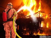 Kebakaran Rumah di Cengkareng Jakbar, 12 Unit Damkar Dikerahkan