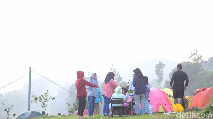 Kemping di Situ Rawa Gede Bogor