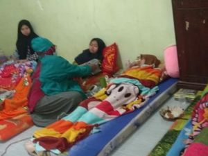 Sejumlah Santri di Banyuwangi Mual dan Sakit Perut Usai Makan Nasi Goreng