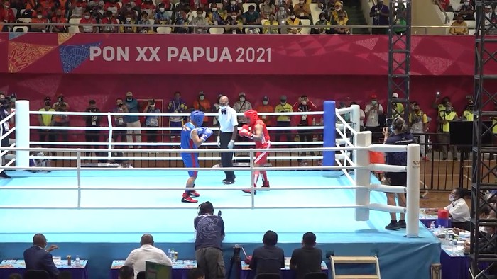 Cabang olahraga (Cabor) Tinju yang dibuka pada 5 Oktober 2021 di Gor Cendrawasih Jayapura, Papua, dibuka dengan laga persahabatan antar petinju legendaris asal Papua. Mereka adalah Benny Manufandu (72) dan Zeth Morin (70) yang tercatat berprestasi pada era 70-an untuk Indonesia.