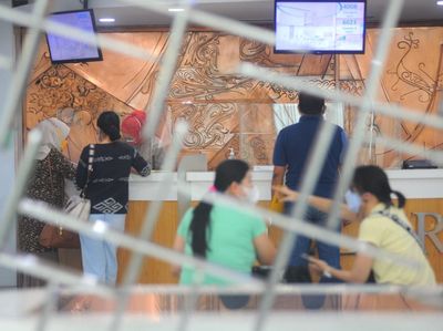 Penyesuaian Jam Layanan Perbankan