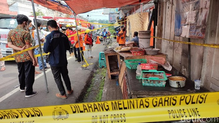 Polisi mengusut kebakaran toko yang menewaskan dua orang