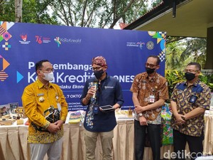 Sandiaga Harap Geliat Ekonomi dari UMKM Magelang untuk Candi Borobudur