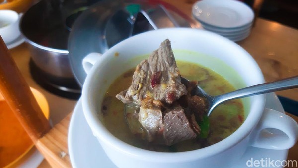 Ada Soto Kuning dan Jamu Gendong Buat Sarapan di Hotel Bintang 4 Bogor