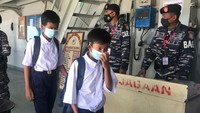 Kegiatan ini pun berlangsung cukup menyenangkan dengan adanya study tour oleh para pelajar yakni belajar dan mengenal lebih dalam tentang maritim di Kapal Perang TNI AL.