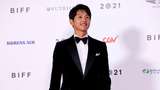 Song Joong Ki yang Ogah Dibayar untuk Bintangi Film Hwaran