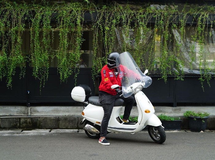 Tips buat para skuteris yang ingin tampil kekinian saat bawa Vespa