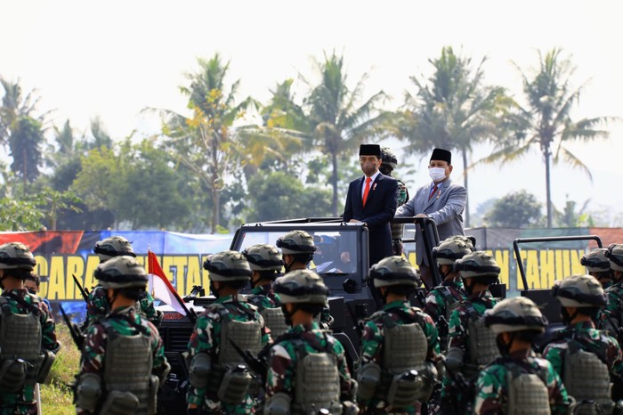 Upacara penetapan pasukan Komcad (Dok. Tim Dokumentasi Menhan Prabowo Subianto).