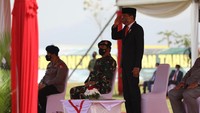 Presiden Joko Widodo (Jokowi) menjadi inspektur upacara Penetapan Komponen Cadangan Tahun Anggaran 2021.