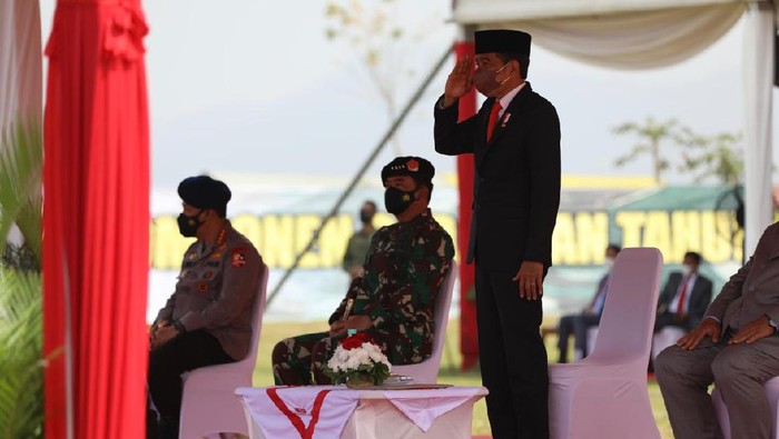 Upacara penetapan pasukan Komcad (Dok. Tim Dokumentasi Menhan Prabowo Subianto).
