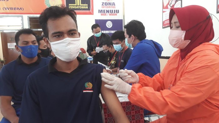 vaksinasi Lapas Pasuruan