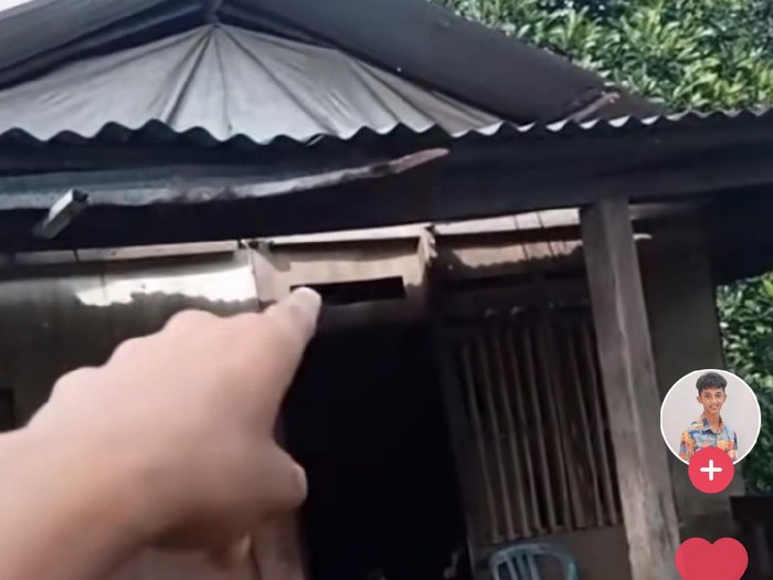 Foto Rumah Endi. Foto: Dok. Tangkap layar akun TikTok @endibawotongxyz. Foto Rumah Endi. Foto: Dok. Tangkap layar akun TikTok @endibawotongxyz.