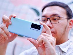 HP dengan Kamera Terbaik 2021 Adalah...