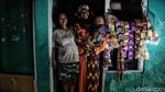 Badut Jalanan Ibu Kota yang Kian Merana