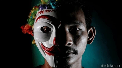 Badut Jalanan Ibu Kota yang Kian Merana
