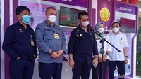 Dalam sambutannya, Syahrul mengaku bangga dan akan melaporkan temuan ini ke Presiden Jokowi. Sebab, dua vaksin dan satu serum ini merupakan temuan yang pertama di dunia.