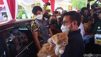 Syahrul mengakui, untuk menciptakan vaksin rabies, vaksin flu burung hingga serum flu babi ini melalui proses yang tidak mudah. Mentan berharap vaksin ini bisa memberi manfaat yang besar kepada masyarakat. Karena, virus-virus ini memiliki sifat zoonosis atau bisa menular ke manusia.