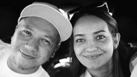 Gara-gara foto ini, Enzy Storia dikabarkan menjalin kedekatan dengan Gading Marten. Foto: Instagram Enzy Storia