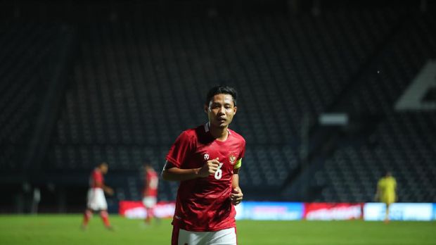 Evan Dimas