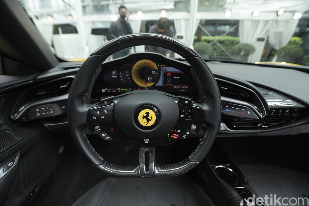 Ferrari SF90 Spider Ferrari SF90 Spider