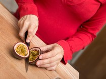 Rekomendasi 8 Buah Rendah Gula untuk Kesehatan