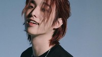 Jae DAY6 punya pengalaman serupa. Usai syuting MV di Seoul pada tahun 2020, dia merasakan sensasi seperti serangan jantung. Jae mendeskripsikan pengalamannya itu sebagai perasaan yang aneh. Karena tidak kunjung bisa mengatasinya, dia langsung ke rumah sakit. (Foto: Instagram @eajpark)