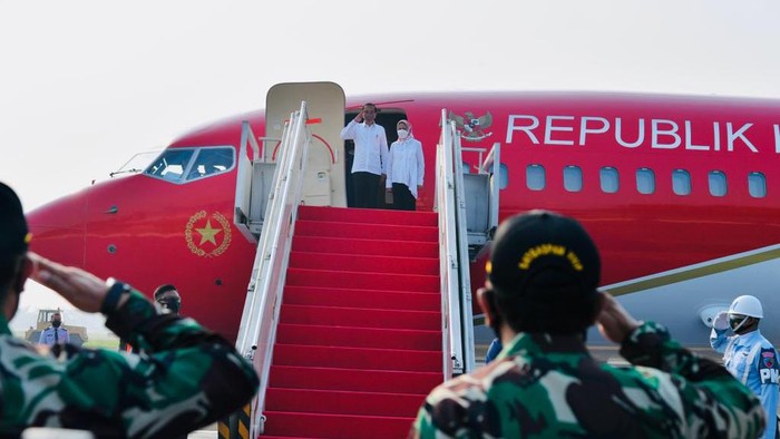 Jokowi dan Iriana saat hendak menuju ke Bali (dok. Setpres)