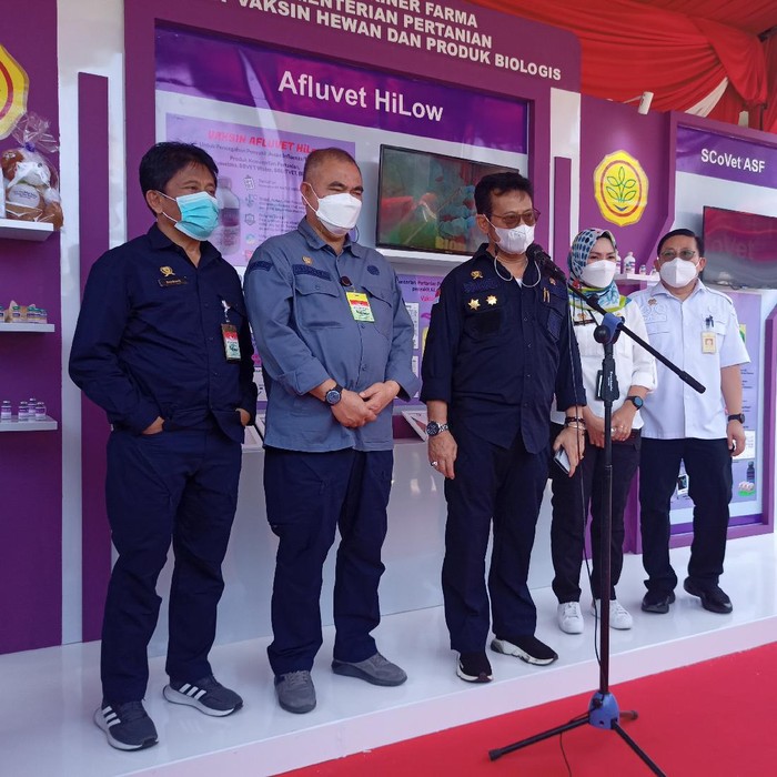 Menteri Pertanian Syahrul Yasin Limpo Launching serum flu babi di peringatan Puncak Hari Rabies Sedunia di surabaya