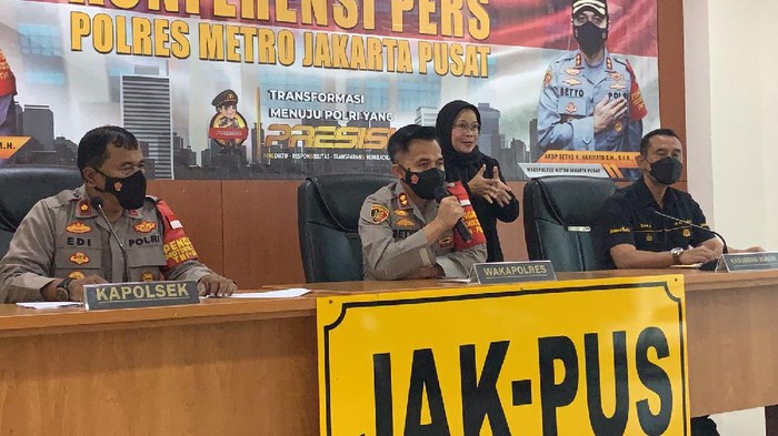 Polisi tangkkap bandar dan pengedar ganja di Johar Baru