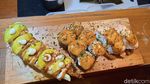 Oishi! Mantan Chef Ini Jualan Sushi Kaki Lima Rp10 Ribuan