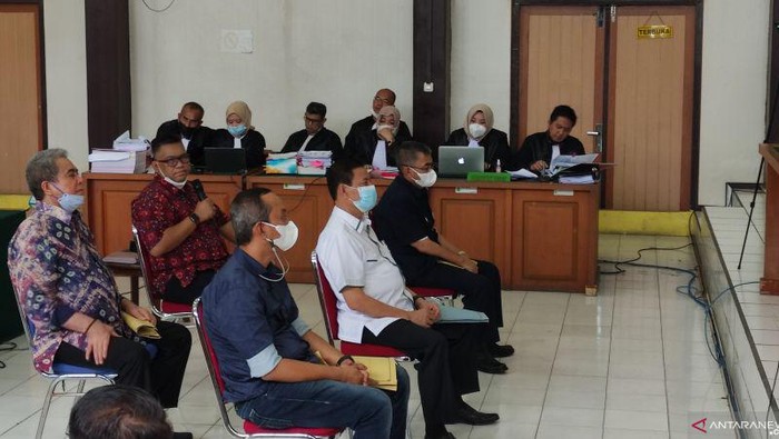 Sidang kasus korupsi Masjid Sriwjaya (Antara)