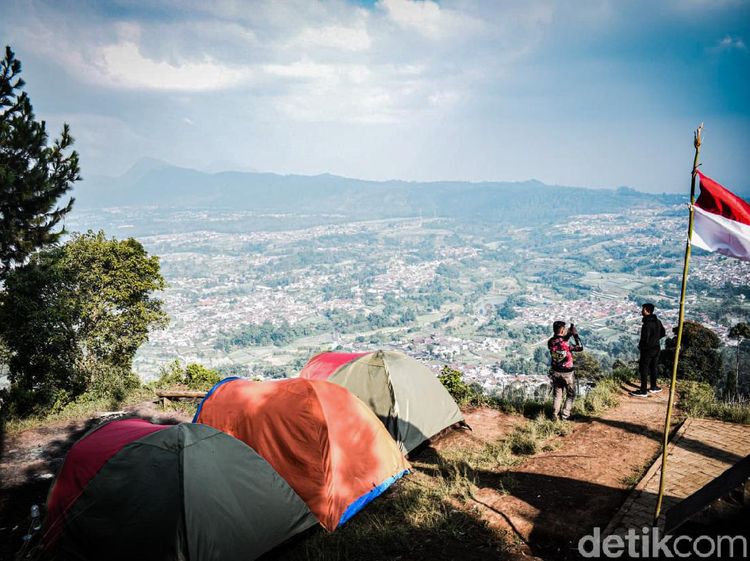 Foto: Rekomendasi 3 Tempat Kemping Cantik di Lembang, Catat Ya!