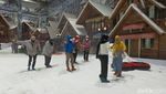 Potret Hari Pertama Trans Snow World Bekasi Buka Lagi