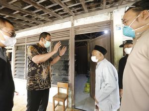 Walkot Hendi Antar Jemput Lansia di Semarang untuk Ikut Vaksinasi