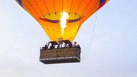 Setelah tertunda akibat pandemi COVID-19, festival balon udara tersebut digelar di kota Albuquerque, New Mexico.