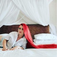 Beginilah penampilan Anzhelika dengan rambut panjangnya. Bagaimana menurutmu penampilan Anzhelika? Foto: Instagram/@lik_anzhelik