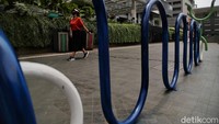 Hari Tanpa Bayangan Matahari adalah hari ketika posisi matahari berada tegak lurus 90 derajat saat lewat di atas Indonesia.