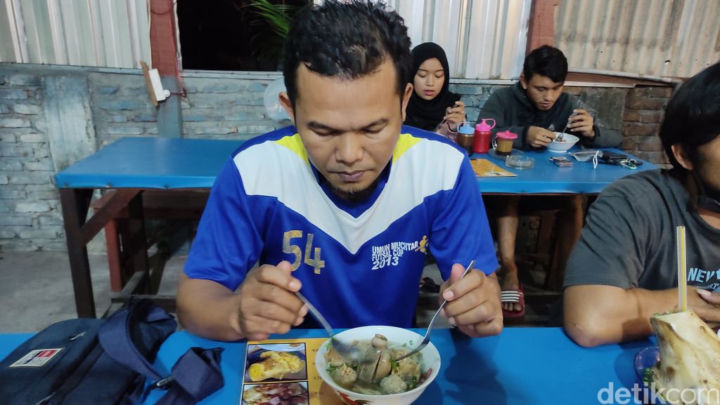 Gurih Kenyal! Bakso Torpedo Sapi Diyakini Bisa Tingkatkan Stamina Pria