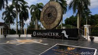 Tugu Titik Nol Kilometer yang berada di Pulau Bangka memang sudah tercatat dalam sejarah berada di batas antara Mako Polres Pangkalpinang dengan GPIB Maranatha Pangkalpinang.