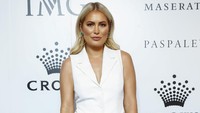 Keira Maguire yang dikenal lewat The Bachelor ternyata tumbuh besar di sekte bernama Womans Day yang dibentuk oleh ayahnya di tahun 70-an. Sekte ini punya pemimpin yang punya 9 istri dan ibu Keira adalah salah satu dari istri tersebut. Dari 9 istri itu, pemimpin sekte ini punya 64 anak. (Foto: Getty Images/Sam Tabone)