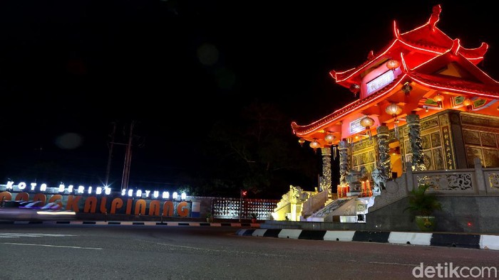 Ini menjadi salah satu Klenteng tua yang mengandung nilai sejarah dalam budaya Bangka dan perkembangan kota Pangkalpinang pada khususnya. Penasaran seperti apa?