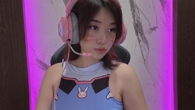 Banyak Cuan Jadi Gamer, Livy Renata Belum Pernah Makan Pecel Lele