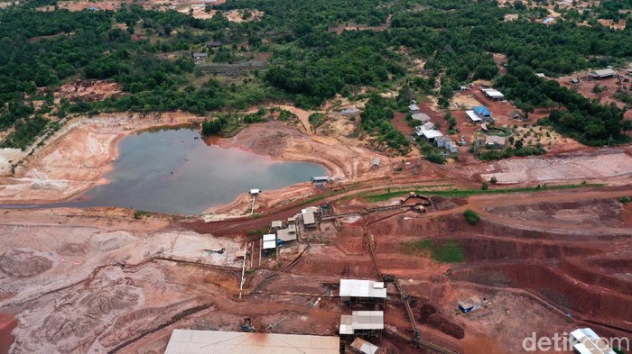 Logam Tanah Jarang jadi Harta Karun yang Diincar Dunia Indonesia disebut memiliki 512 titik harta karun yang tersebar di tambang timah. Harta karun ini disebut-disebut mempunyai nilai investasi yang sangat besar dan dunia pun sedang berlomba-lomba mencarinya.
