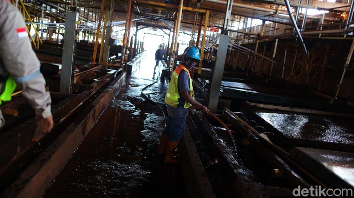 Logam Tanah Jarang jadi Harta Karun yang Diincar Dunia Indonesia disebut memiliki 512 titik harta karun yang tersebar di tambang timah. Harta karun ini disebut-disebut mempunyai nilai investasi yang sangat besar dan dunia pun sedang berlomba-lomba mencarinya.