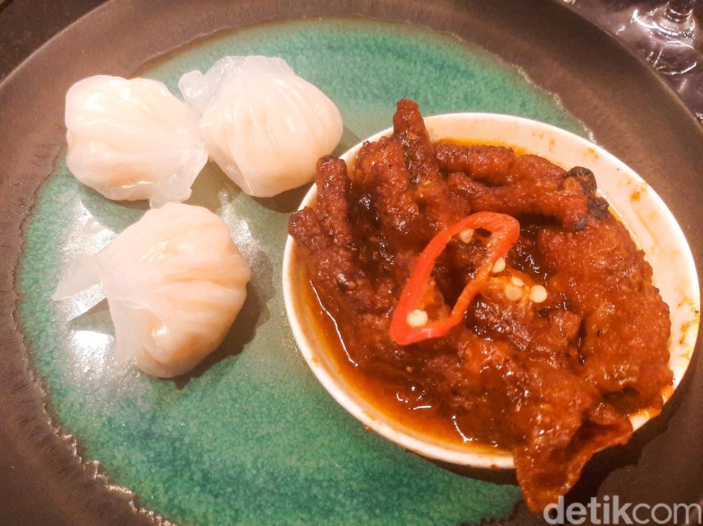 Masakan ala Kanton Modern di The Chinese National PIK