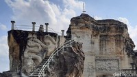 Sebagai salah satu situs geo heritage yang ada di DIY, Sandi berpesan agar masyarakat ikut menjaga destinasi wisata itu. Ia juga mengingatkan sebagai salah satu destinasi wisata yang diperbolehkan uji coba buka, penerapan protokol kesehatan jangan sampai kendor. 